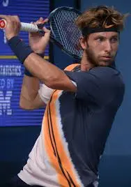 Corentin Moutet: Un talento emergente nel tennis internazionale