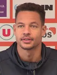Daniel Congré: La Storia di un Calciatore Professionista