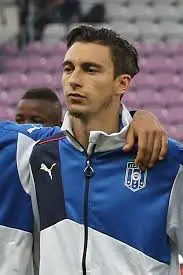 Matteo Darmian: Un pilastro della difesa italiana