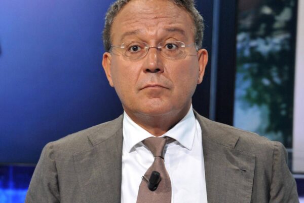 Il Ritorno di Enrico Varriale nel Giornalismo Sportivo