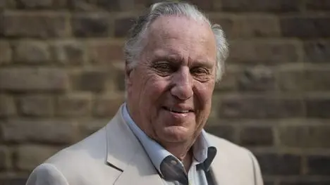 La Vita e l’Opera di Frederick Forsyth