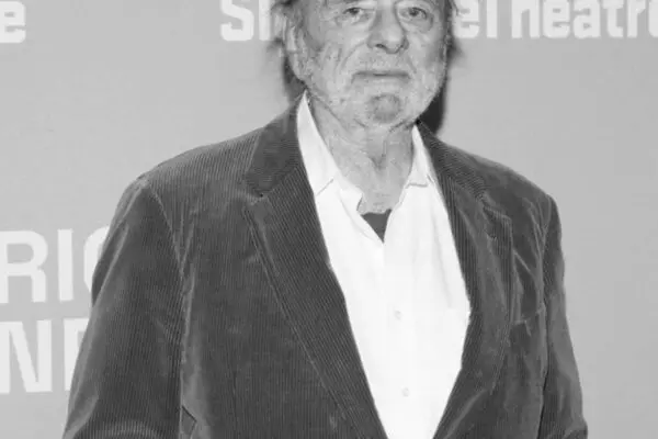 La Vita e la Carriera di Harris Yulin image 1