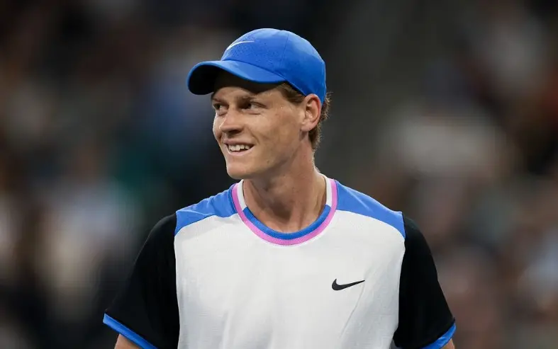 Jannik Sinner è Italiano: Un Fenomeno del Tennis