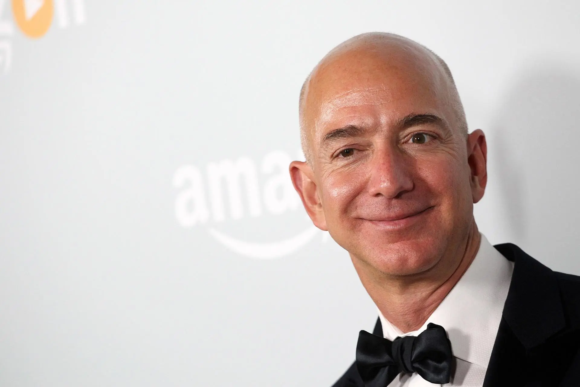 Jeff Bezos e il Suo Patrimonio: Un Viaggio nel Successo