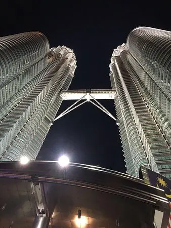 Malesia: Un Paese di Cultura e Innovazioni