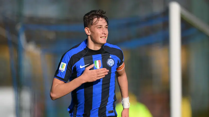 Pio Esposito: Un Giovane Talento nell’Inter