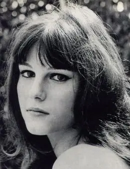 Stefania Sandrelli: un viaggio nella carriera di un’icona