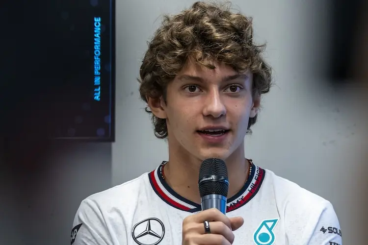 Andrea Kimi Antonelli: La Nuova Stella del Motorsport Italiano