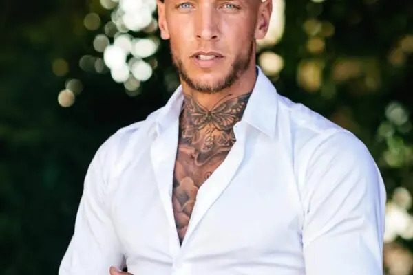 Il Viaggio di Angelo in Temptation Island image 1