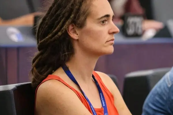 Carola Rackete: una figura di spicco nella lotta umanitaria