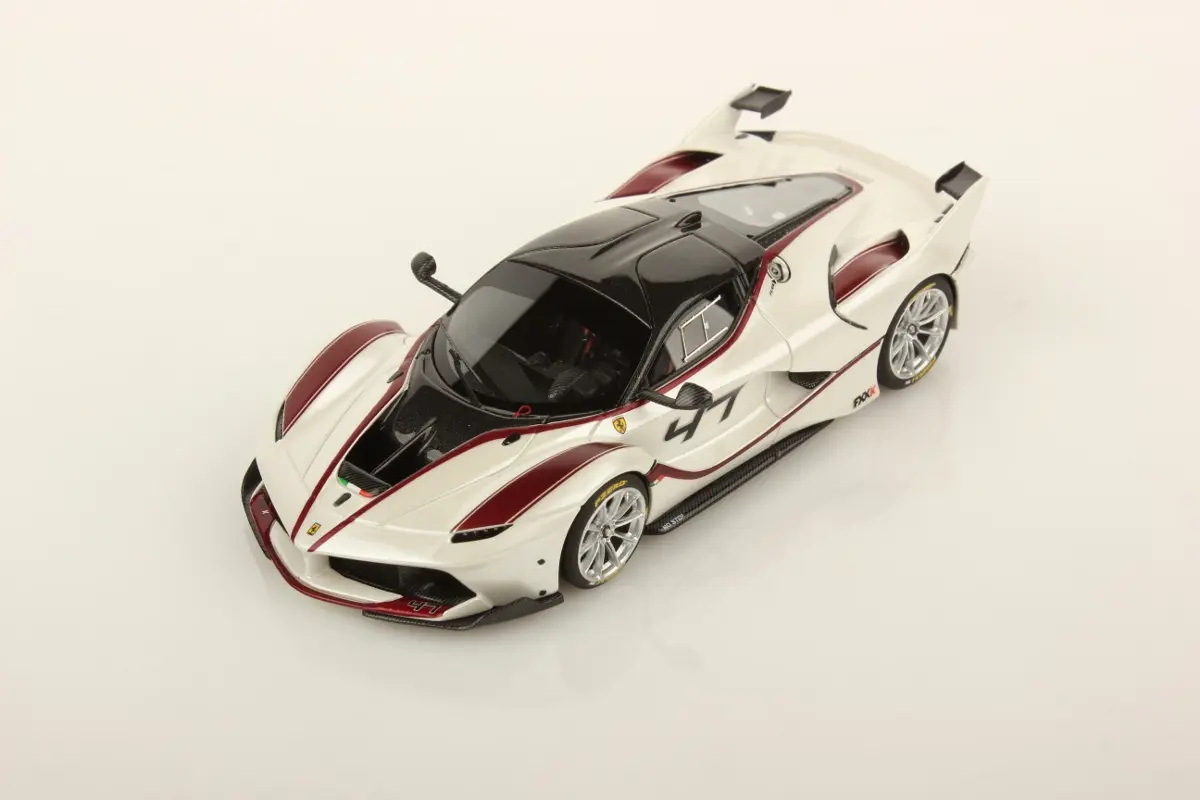 Ferrari: Un Simbolo di Innovazione e Prestigio