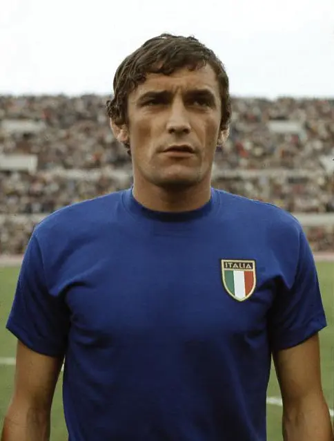 La Leggenda di Gigi Riva: Un Mito del Calcio Italiano