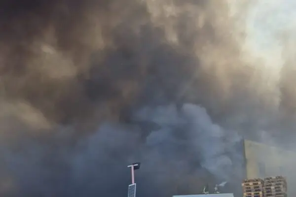 Incendio a Modugno: una crisi che colpisce la comunità