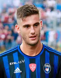 Il Talento Emergente di Lorenzo Lucca nel Calcio Italiano image 1