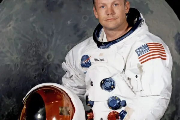 Neil Armstrong: Il Primo Uomo sulla Luna