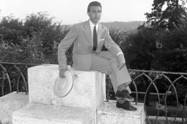 La Carriera Straordinaria di Pippo Baudo in Televisione image 1