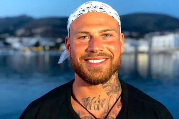 Salvatore di Temptation Island: Nuove Sviluppi e Polemiche