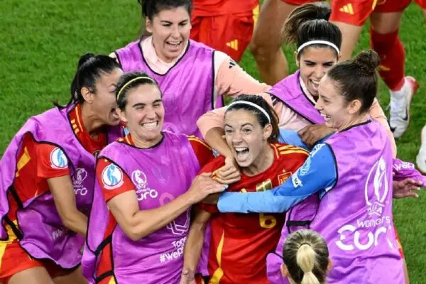 Analisi della Rivalità Calcistica Femminile: Spagna vs Germania