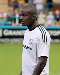 Theo Robinson: Un Talento Emergent nel Calcio