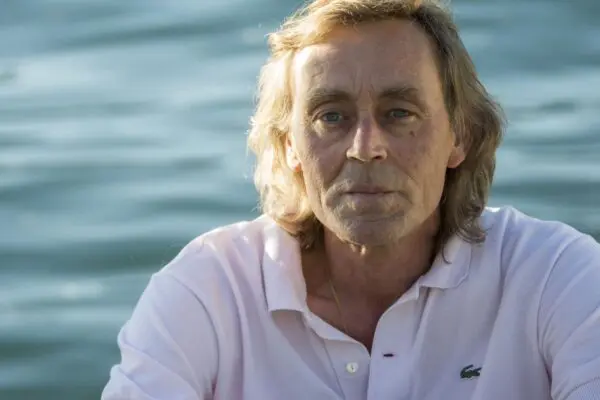 Andrea Vitali: Un Maestro della Narrazione Italiana