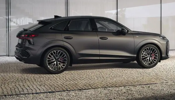 Audi Q3 Sportback: Innovazione e Design nel Segmento SUV