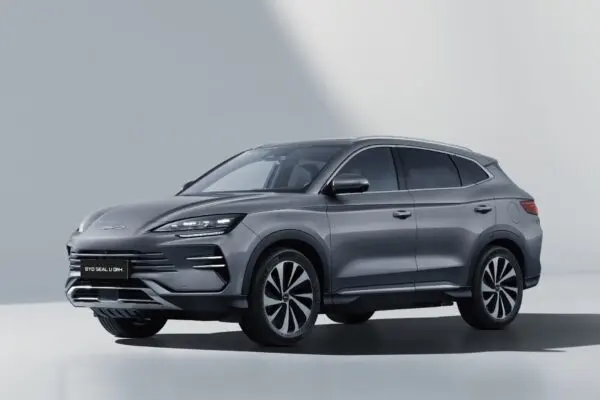 BYD Auto: Un Pioniere nei Veicoli Elettrici