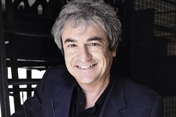 Carlo Rovelli: Fisico Teorico e Pensatore del Tempo