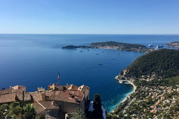 Eze: Scopri il fascino di questo comune siciliano