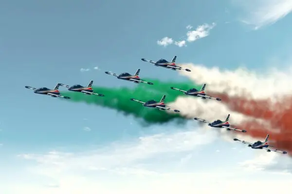 Frecce Tricolori: L’Orgoglio dell’Aviazione Italiana