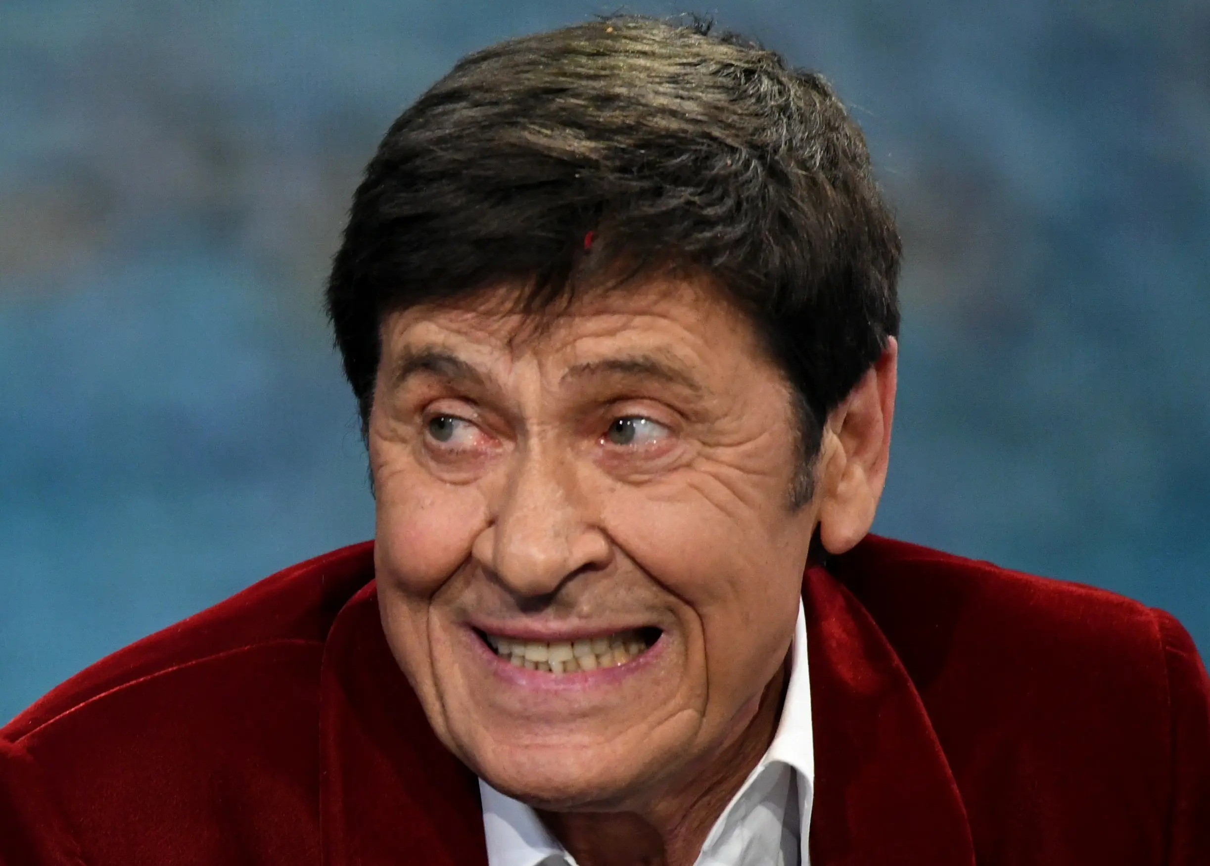 Gianni Morandi: un’icona della musica italiana e la sua età