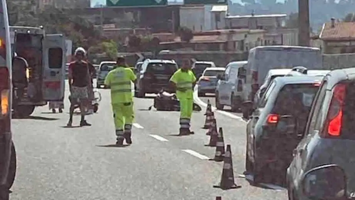 Incidente A Torre Annunziata: Un Evento Tragico per la Comunità