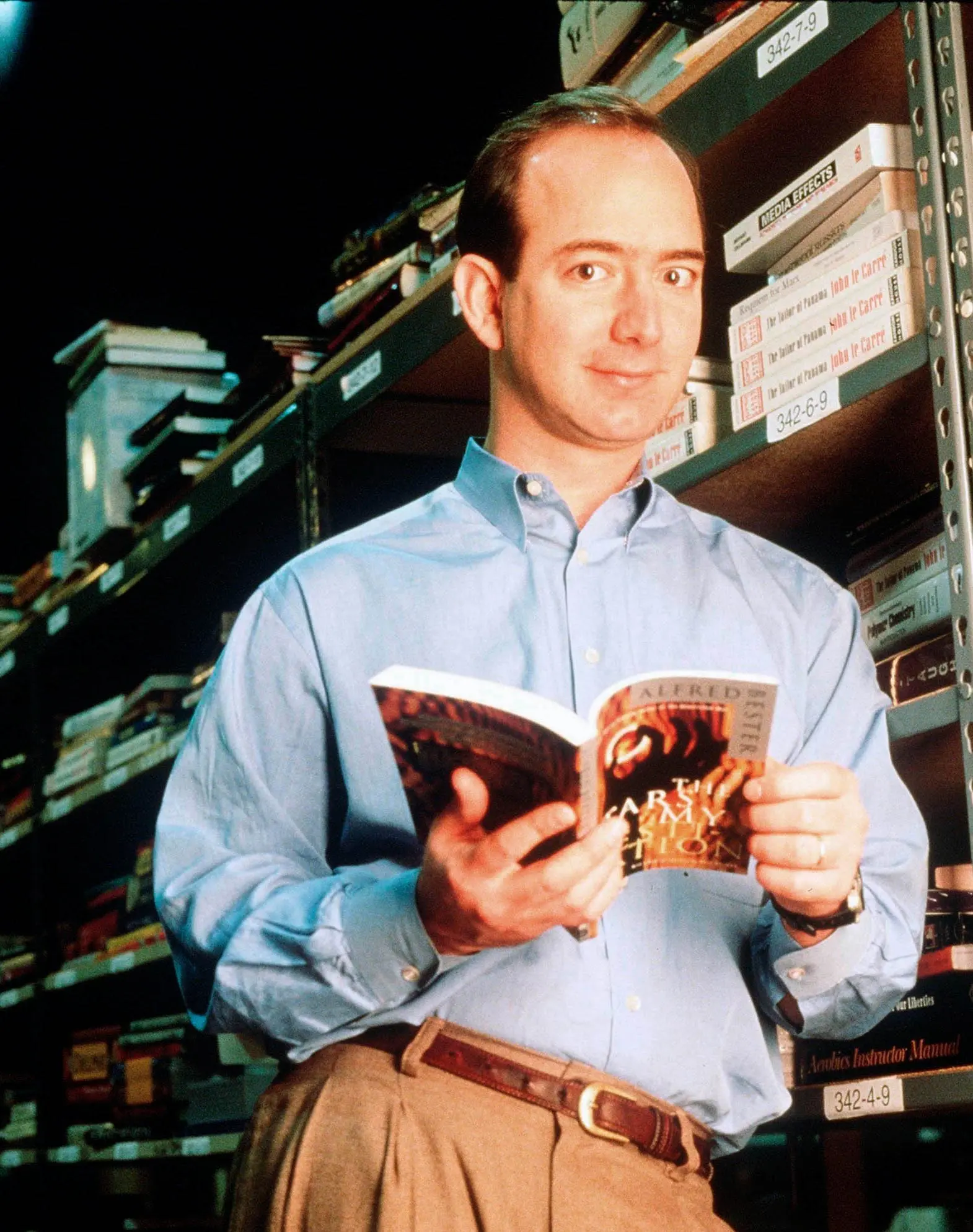 L’eredità di Jeff Bezos: Dagli inizi di Amazon alla filantropia