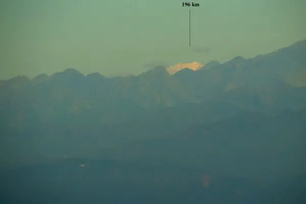 Il Monte Bianco: Una Meraviglia della Natura e della Tradizione
