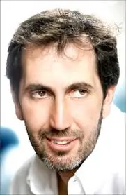 Scopri la carriera di Paolo Calabresi