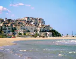 Esplorando Rodi Garganico: Un Gioiello del Gargano