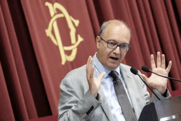 Valditara: Importanti Scoperte Archeologiche in Italia
