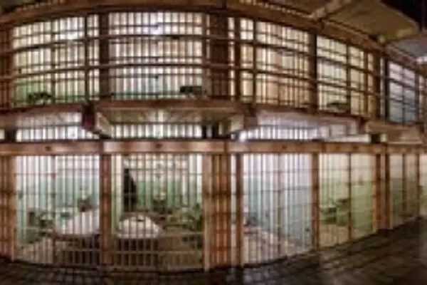 La Storia Affascinante di Alcatraz image 1