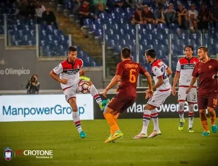Crotone Calcio: Un’Analisi della Stagione Attuale
