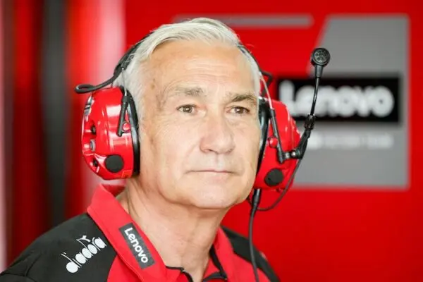 Chi è Davide Tardozzi, il Leader del Motorsport image 1