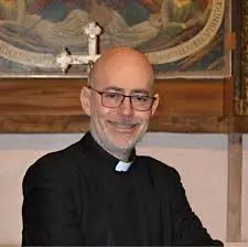 Don Leonardo Pompei: Una Voce di Speranza nella Fede