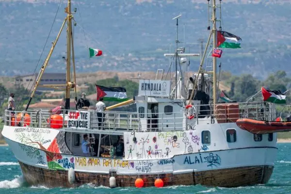 Flotilla Tracker: Innovazione nel Monitoraggio Marittimo