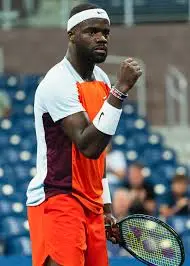 Frances Tiafoe: La Sorpresa del Tennis Americano