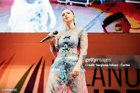 Francesca Michielin: La Voce del Nuovo Pop Italiano