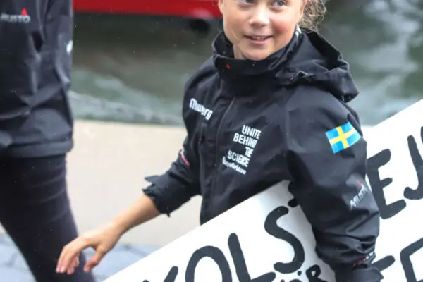 Greta Thunberg: La Voce dell’Attivismo Ambientale