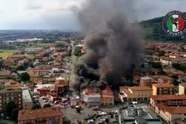 Incendio Devastante a Rovato: Ultime Notizie e Conseguenze