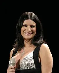 Laura Pausini: Una Voce che Conquista il Mondo