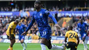 Madueke: Un Giovane Talento del Calcio in Ascesa