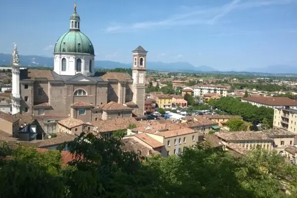 Montichiari: Un Viaggio alla Scoperta di un Comune Affascinante