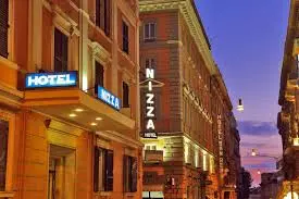 Nizza e Roma: Un Viaggio tra Storia e Cultura