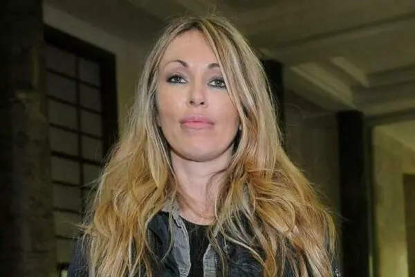 Roberta Bruzzone: Psicologa e Criminologa di Rilievo